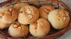 चाय के साथ खुद बना कर खाएं स्वादिष्ट ‘cashew cookies’, जानें इसकी विधि