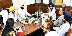 मंत्री Harjot Bains ने नंगल फ्लाईओवर का कार्य 2 शिफ्टों में करने के दिए आदेश