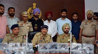 पंजाब पुलिस की CIA ने हथियार तस्करी रैकेट का किया भंडाफोड़, 5 को गिरफ़्तार कर इनसे अवैध हथियार और जिंदा कारतूस किए बरामद