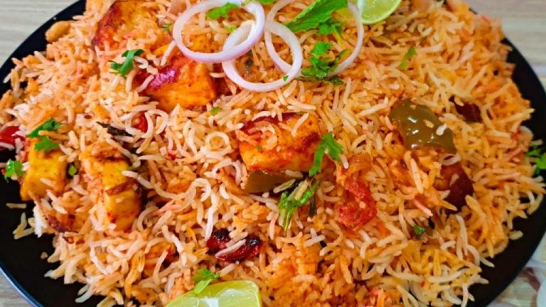 Recipe:  डिनर में ट्राई करें ‘Paneer Tikka Biryani’, जाने इसे बनाने की विधि